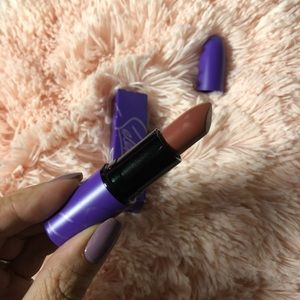 Mac cosmetics x Selena amor prohibido lipstick